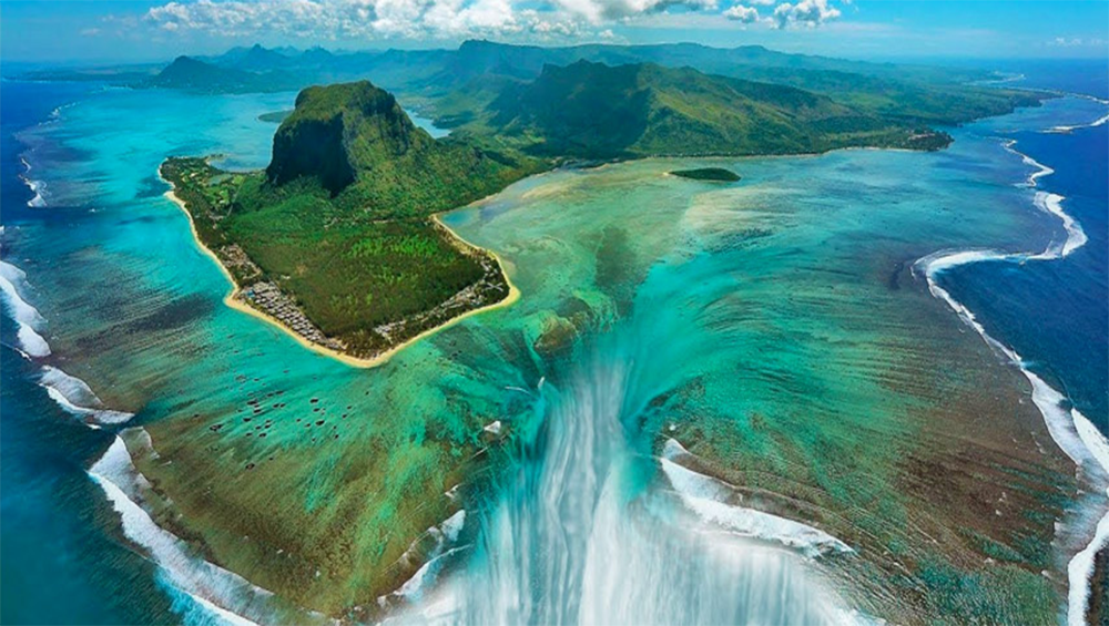 Underwater Waterfall